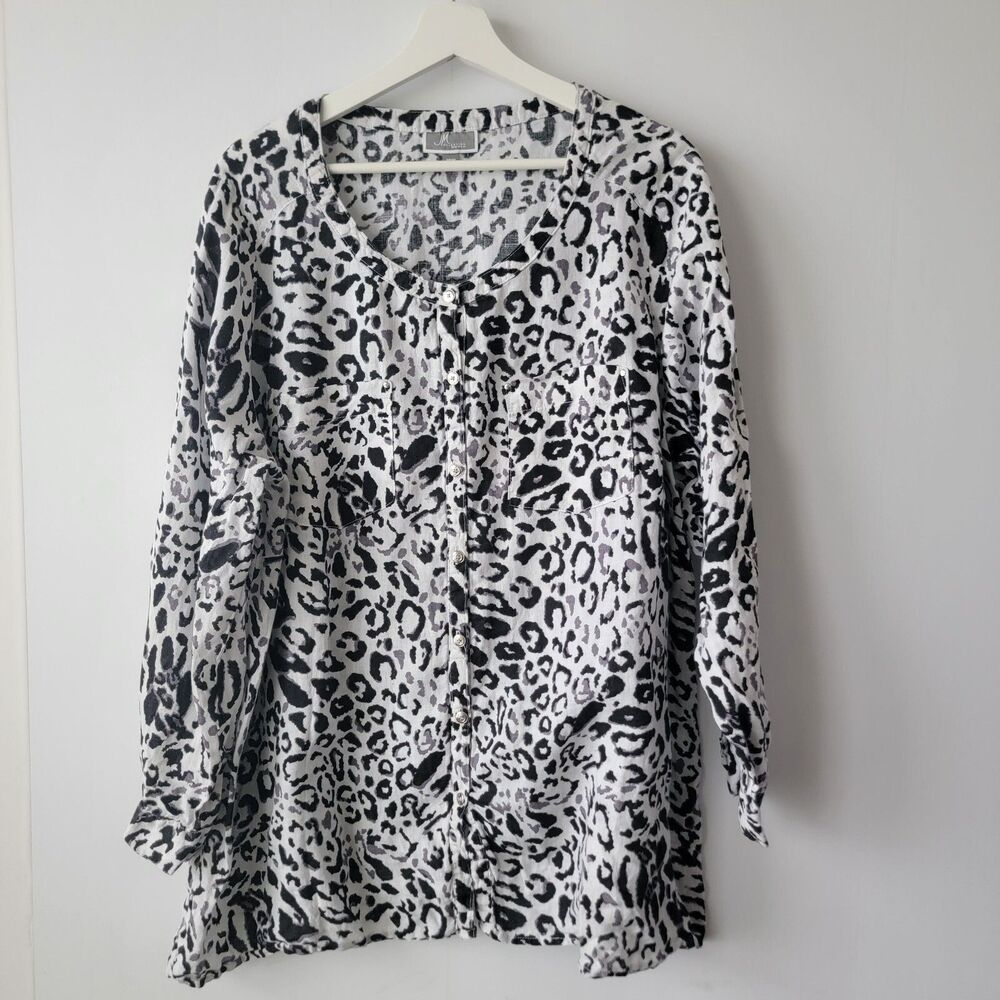 JM Collection Women's Linen top Sz 18W Leopard Print Button up roll tab sleeve